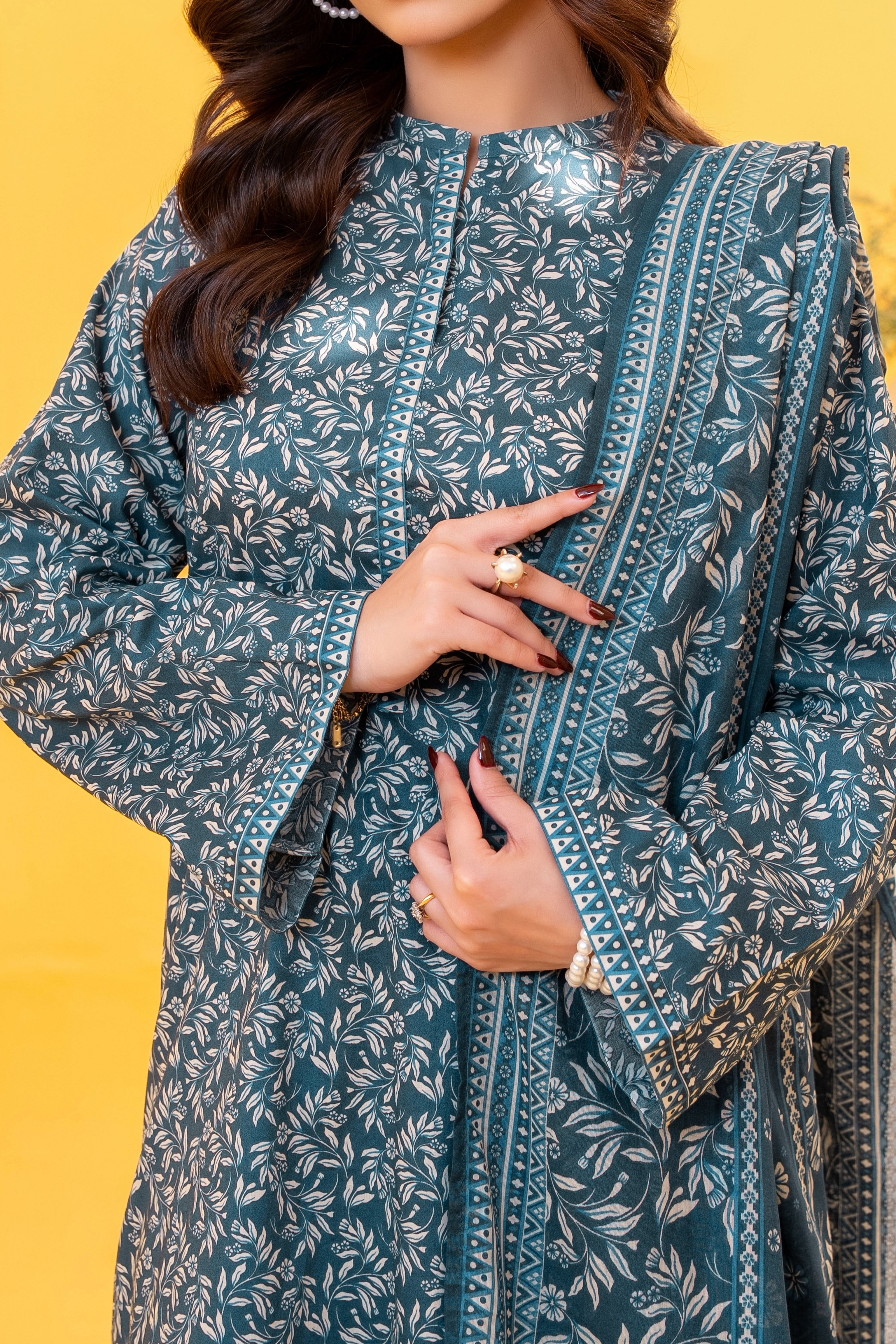 Blue printed 3 piece lawn suit for women with lawn dupatta and cambric trouser
Printed lawn shirt in Blue color for ladies