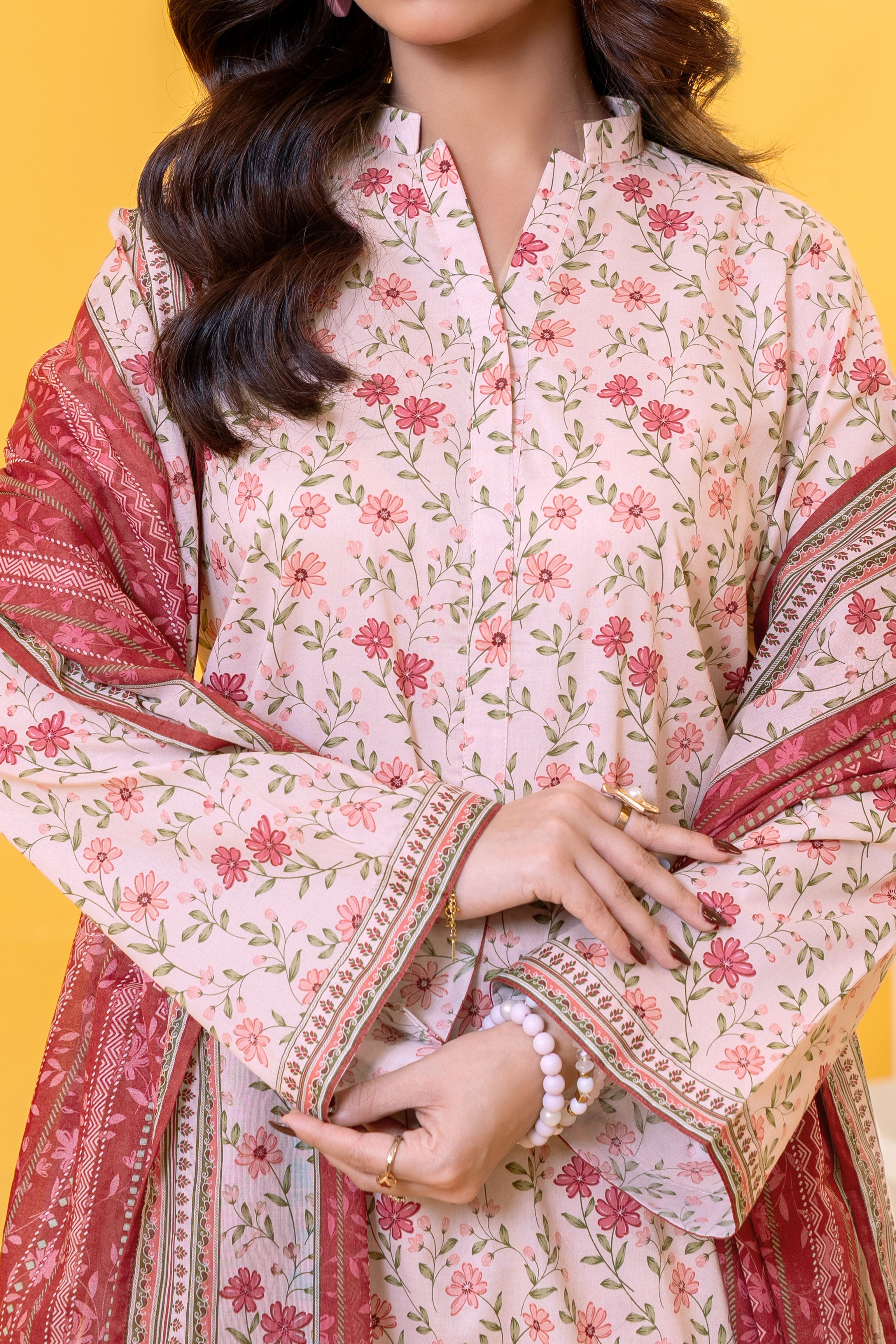 Rose Pink printed 3 piece lawn suit for women with lawn dupatta and cambric trouser
Printed lawn shirt in Rose Pink color for ladies