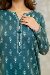 Unstitched 3Pc - Printed Khaddar Suit - 263015