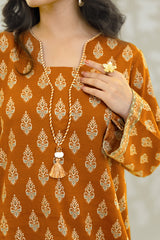 Unstitched 3Pc - Printed Khaddar Suit - 263001
