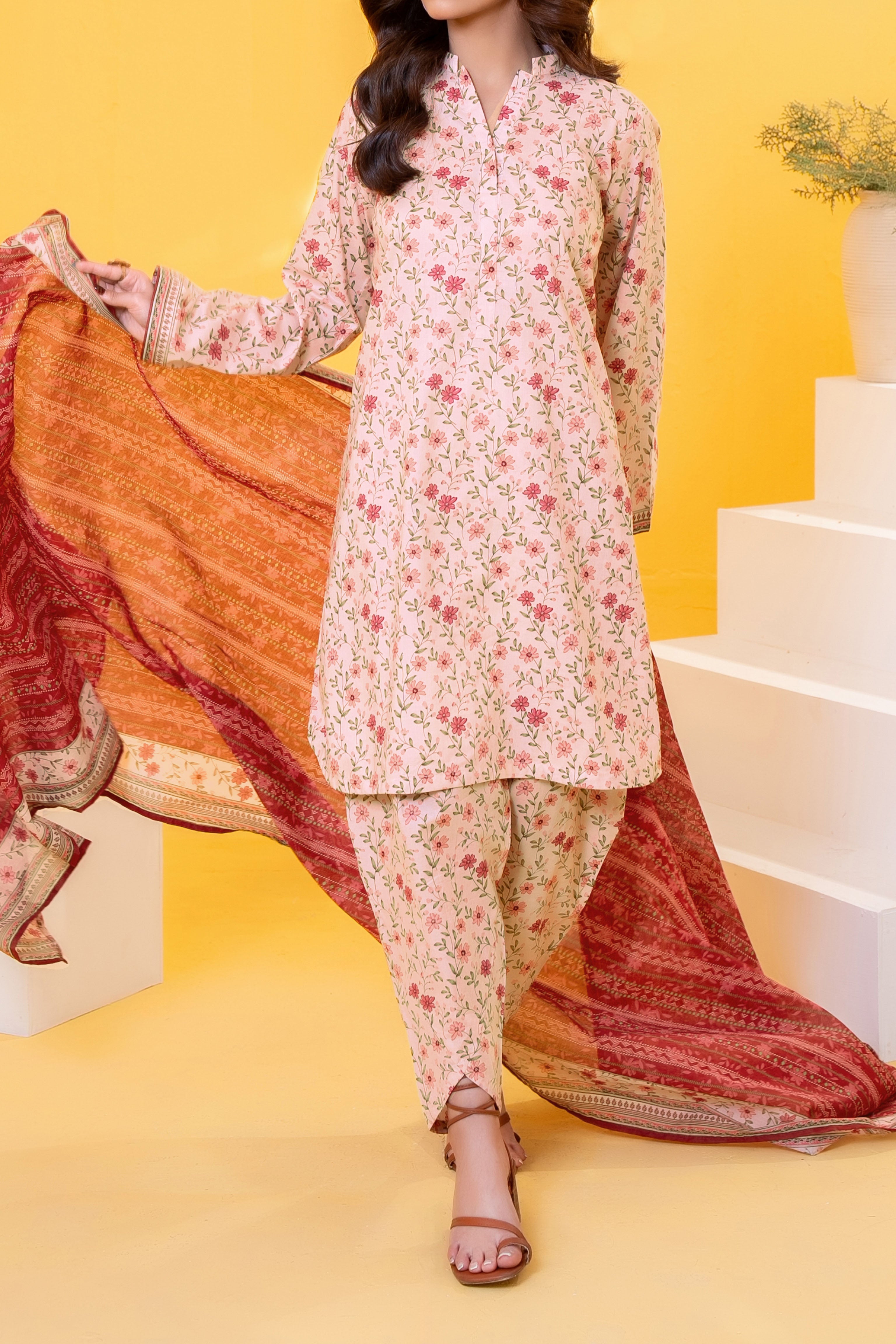 Rose Pink printed 3 piece lawn suit for women with lawn dupatta and cambric trouser
Printed lawn shirt in Rose Pink color for ladies