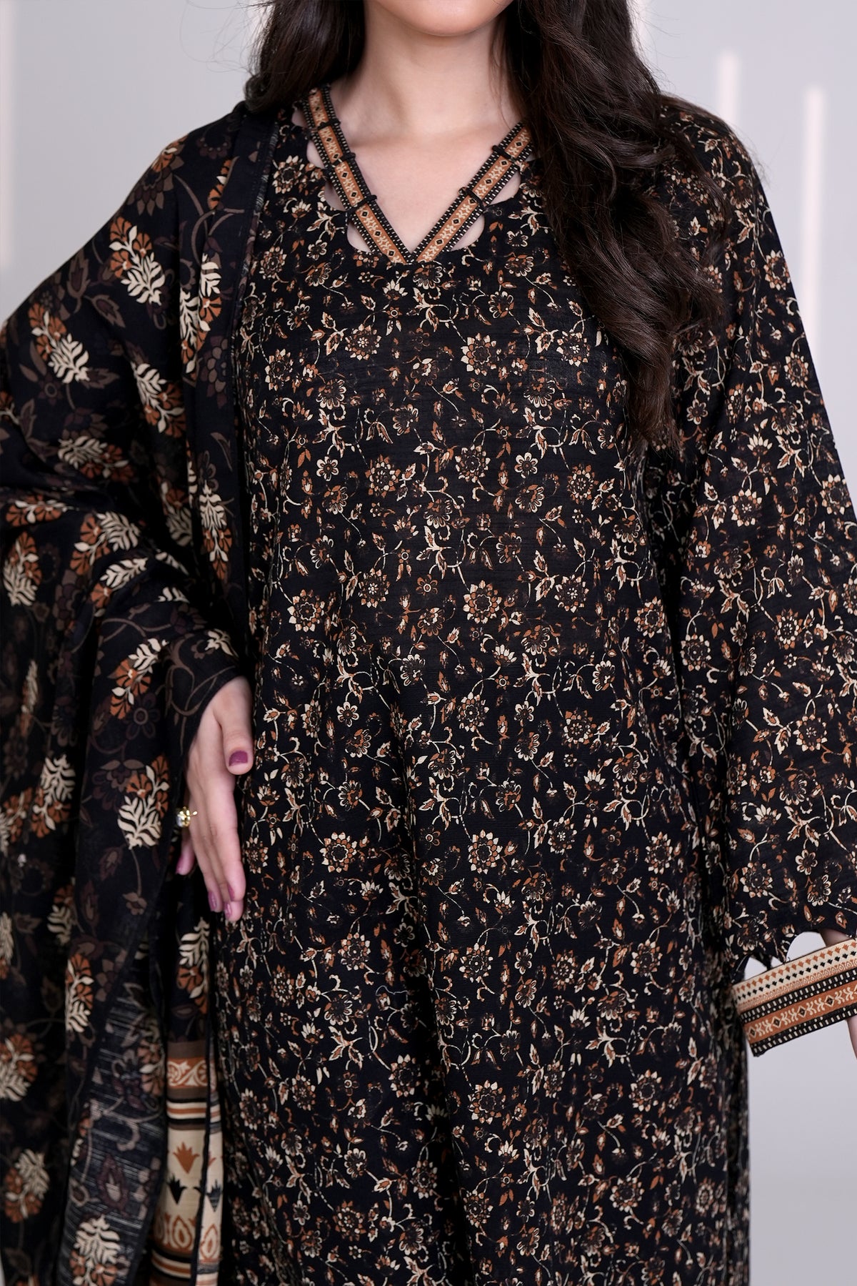 INKY - Printed Unstitched Khaddar Suit (3 Piece) 3163