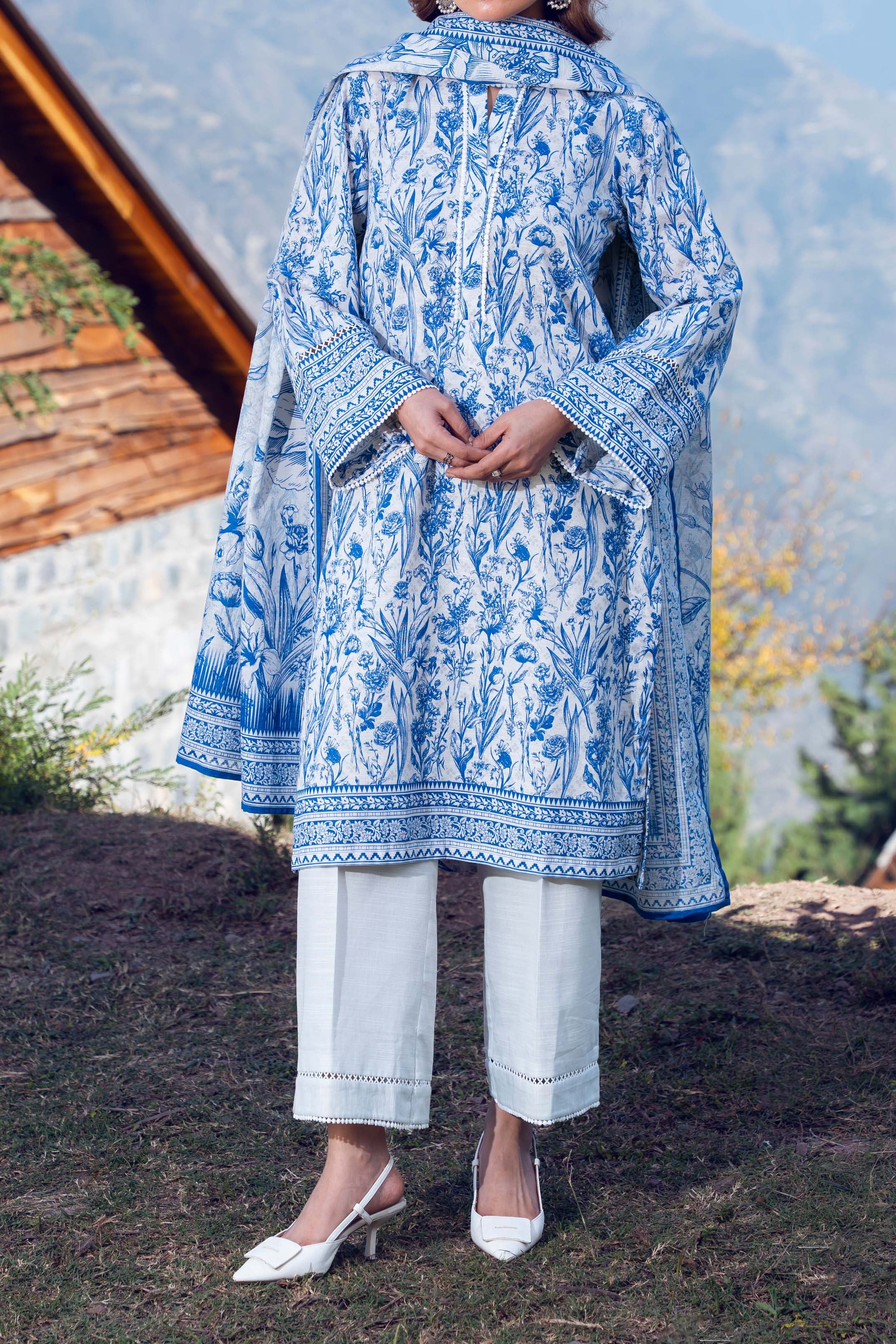 MIST - Printed Unstitched Khaddar Suit (3 Piece) 3128