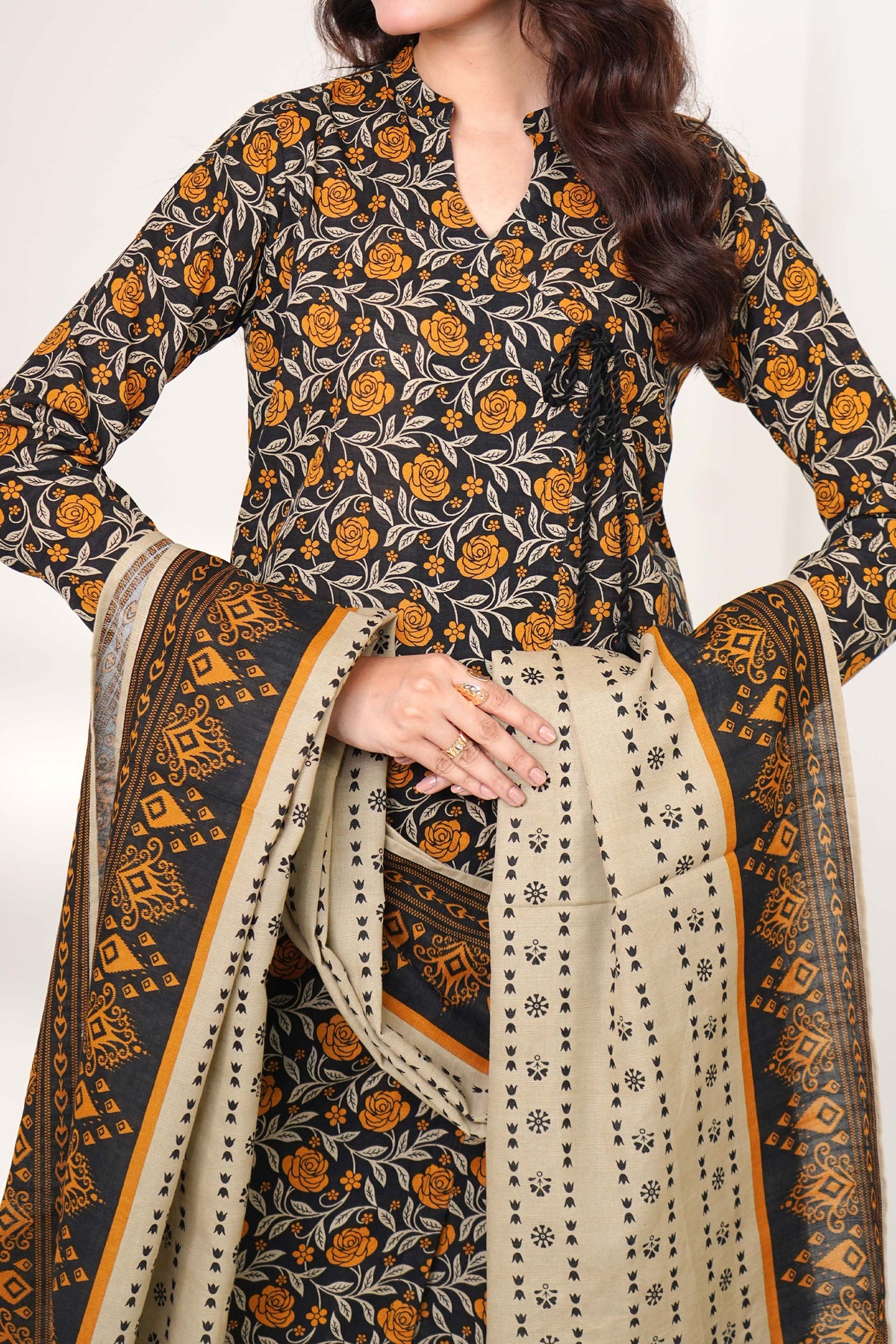 NPWKP3050 - Printed Khaddar (Stitched 3Pc)