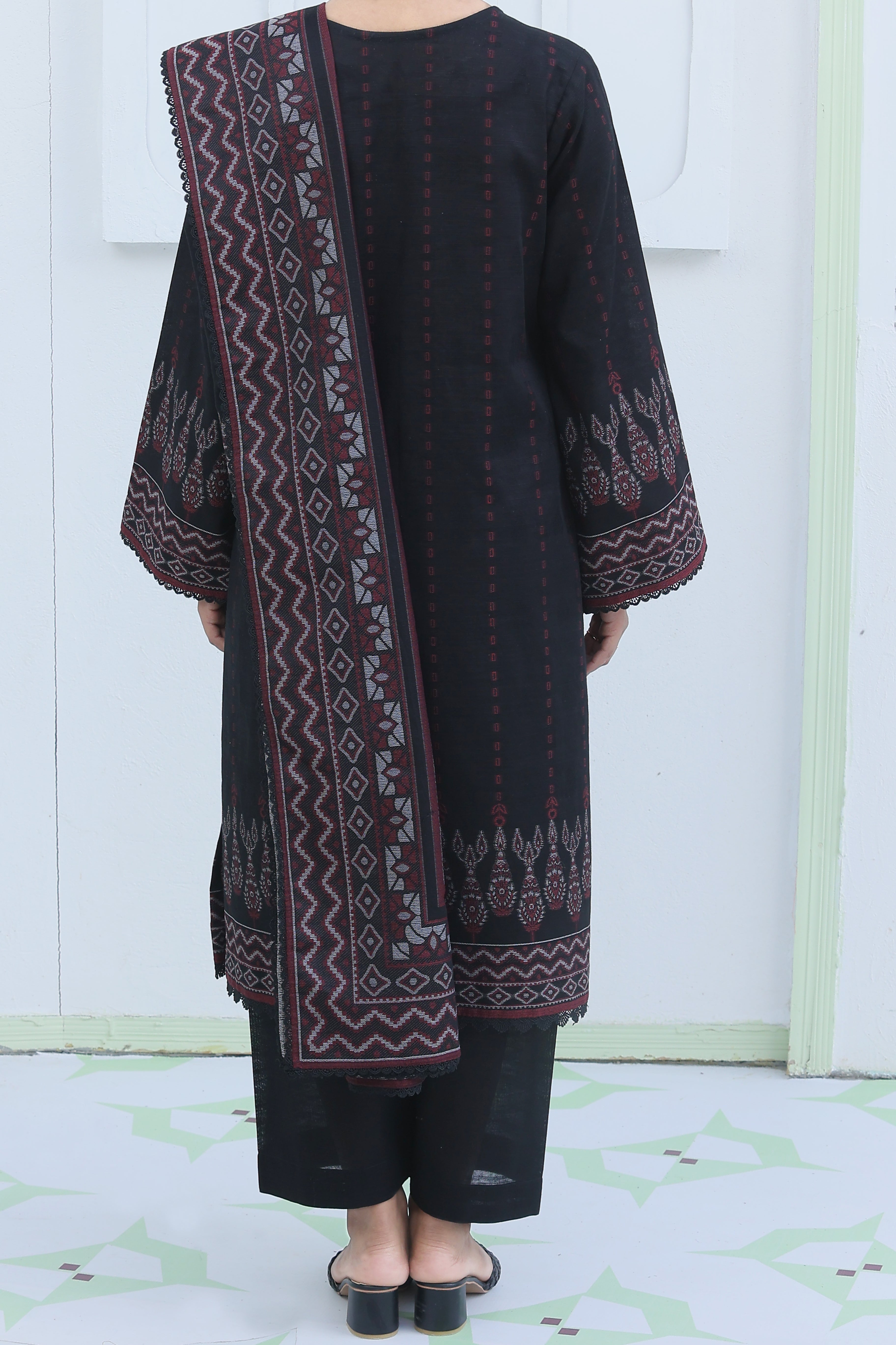 NUWJ3104 Jacquard Khaddar Suit - 3 Piece