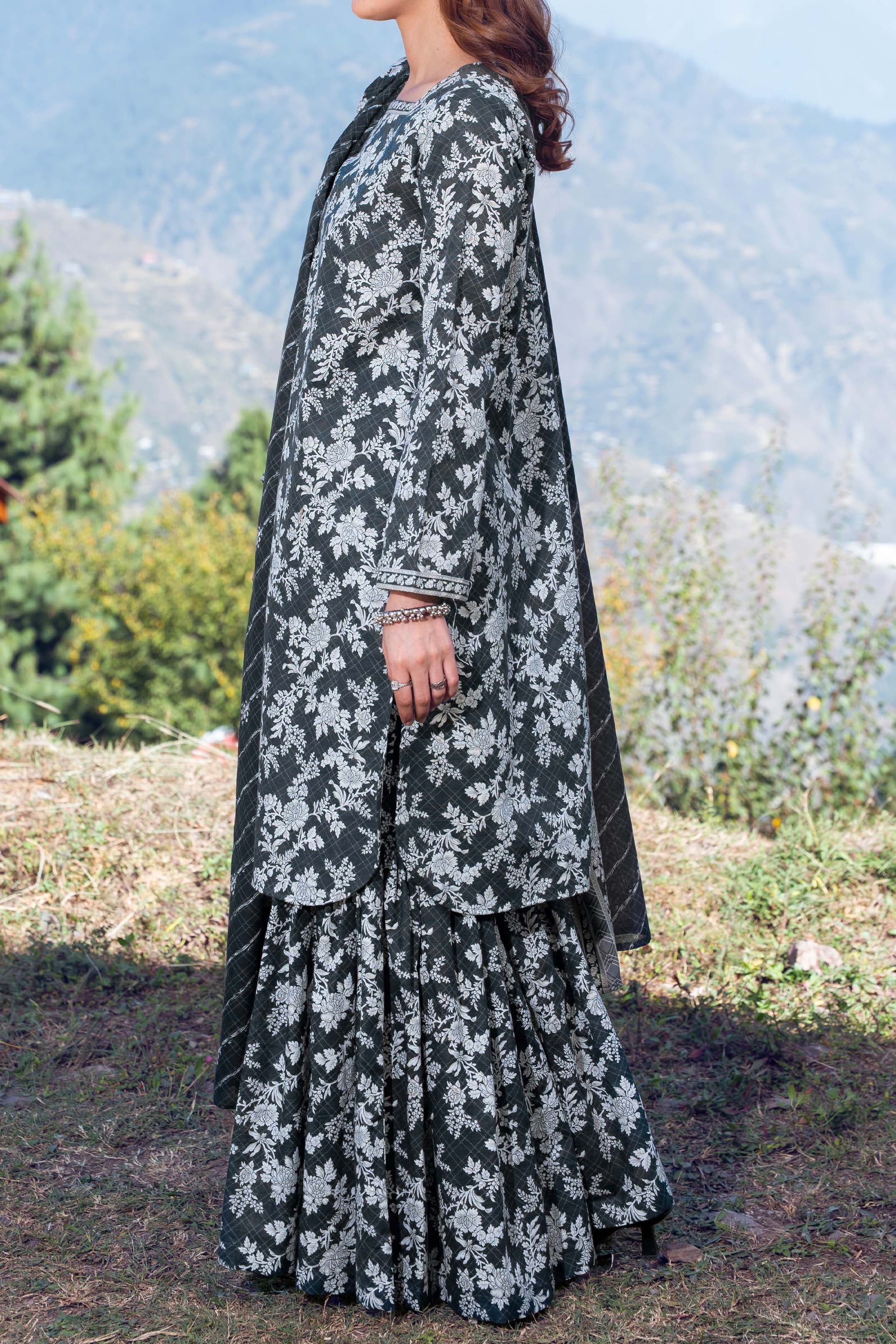 SABLE - Printed Unstitched Khaddar Suit (3 Piece) 3141