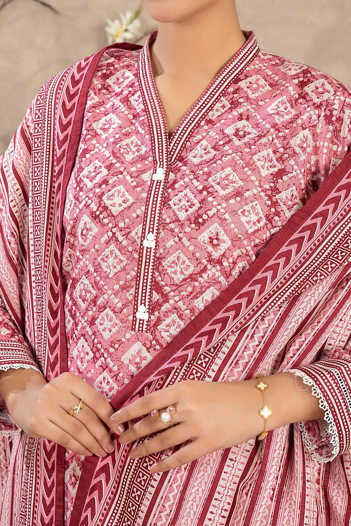 NUW3057 Digital Printed Khaddar Suit - 3 Piece