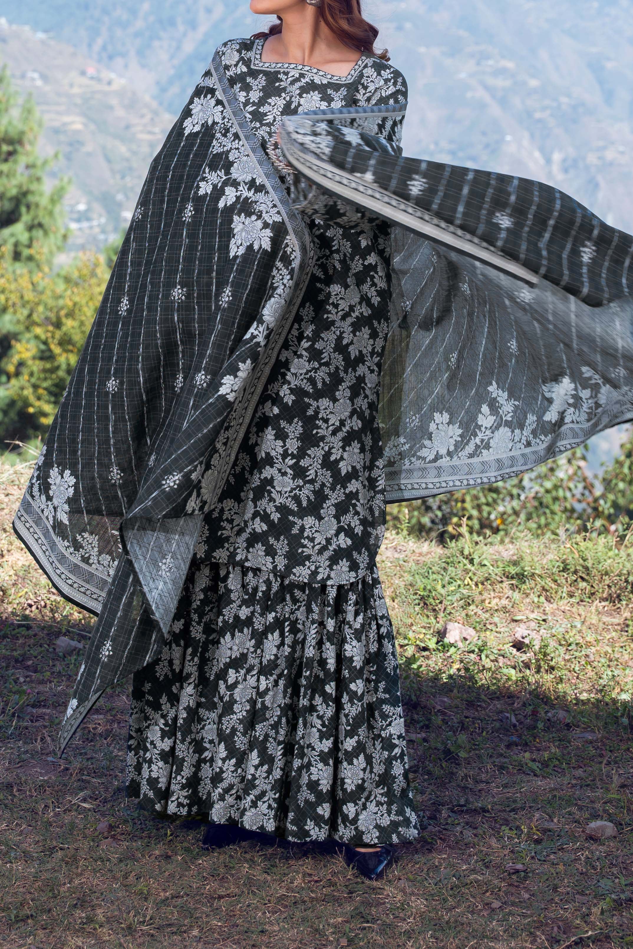 SABLE - Printed Unstitched Khaddar Suit (3 Piece) 3141