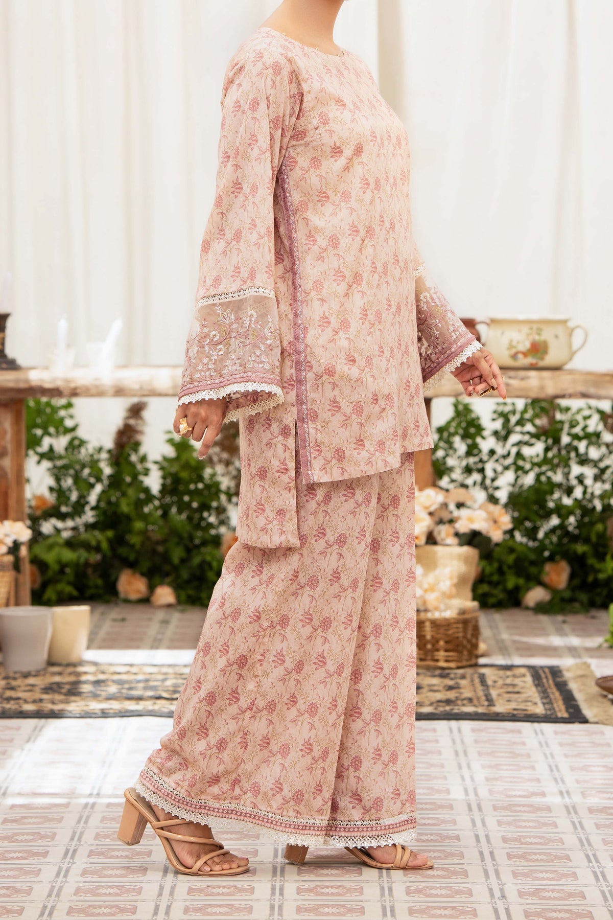 NPSE2089 Embroidered Lawn - Stitched 2 Pc