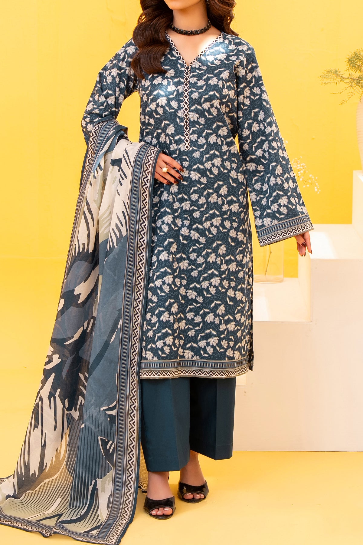 NUSLW3030 Printed Lawn Suit - Unstitched 3Pc