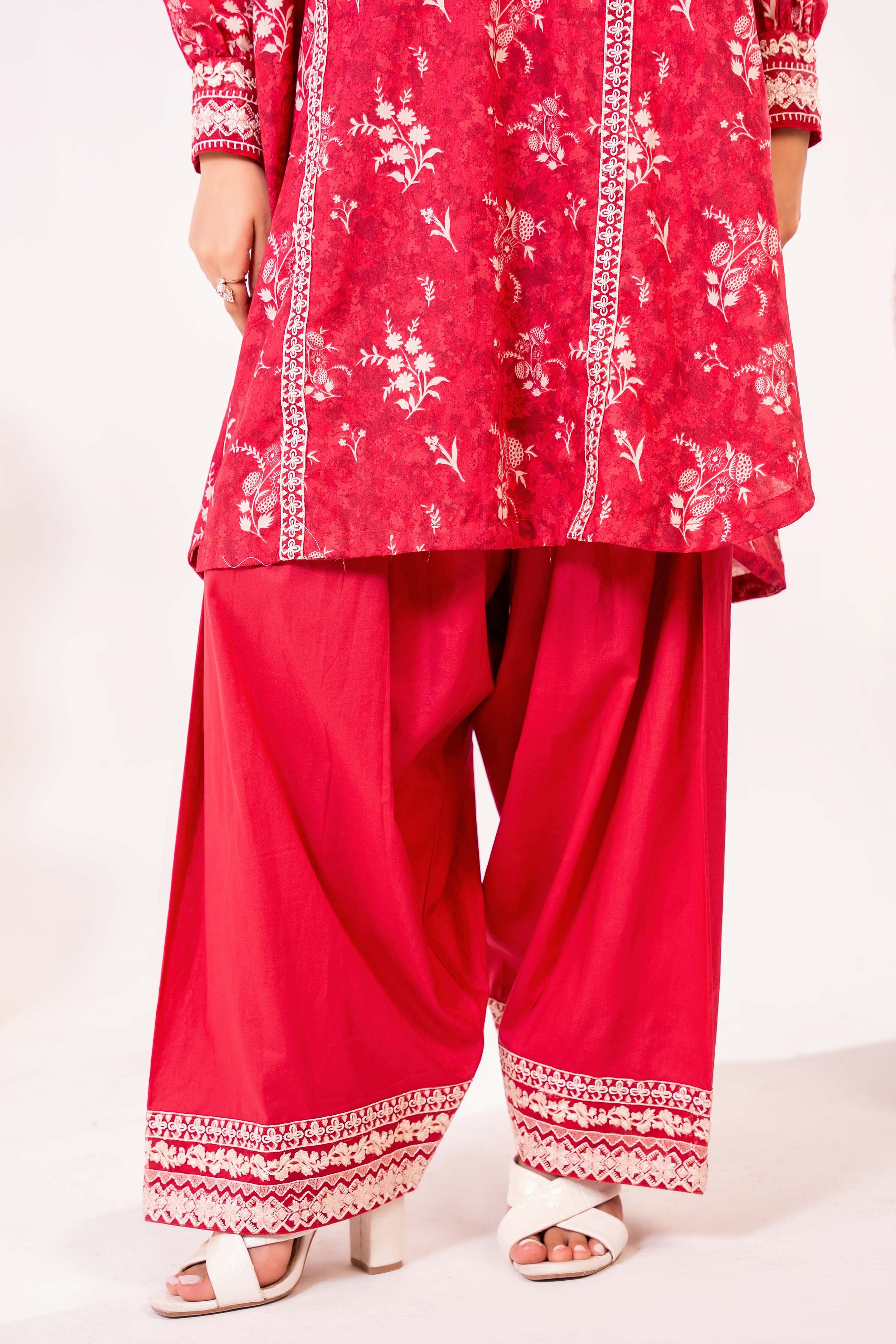 NPSE3141 Printed Embroidered Lawn Suit - 3 Piece