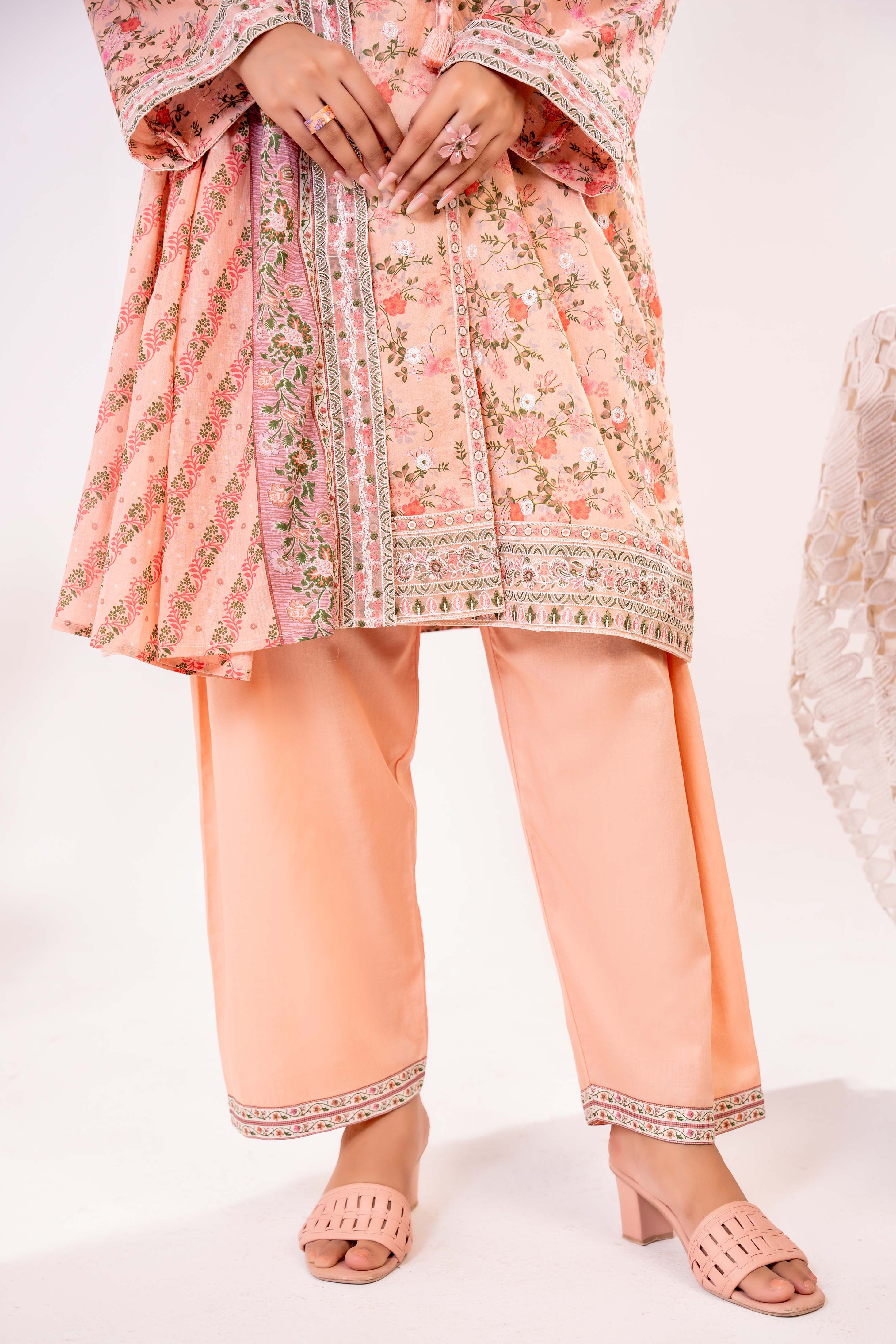 NPSE3139 Printed Embroidered Lawn Suit - 3 Piece