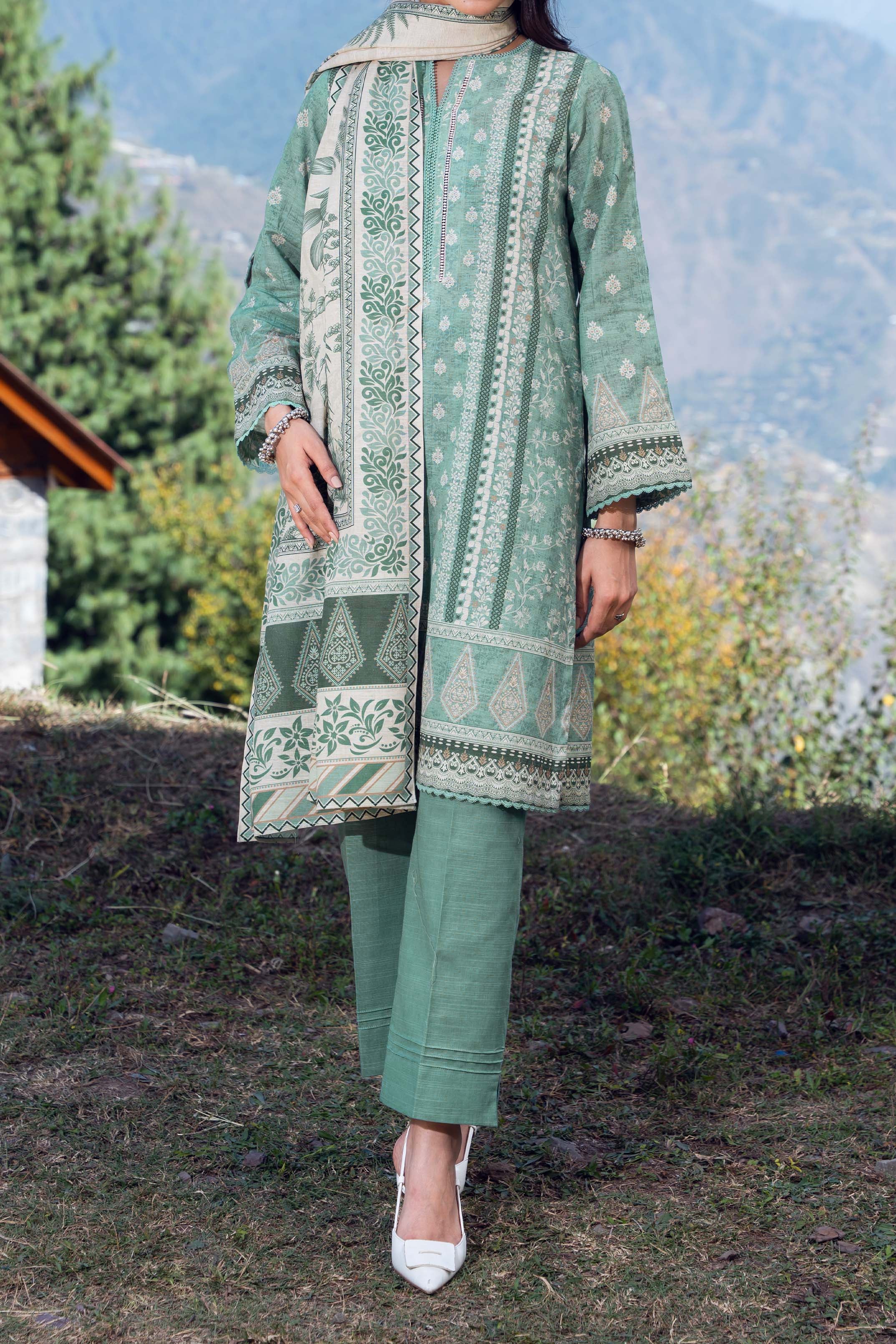 STELLAR - Printed Unstitched Khaddar Suit (3 Piece) 3149