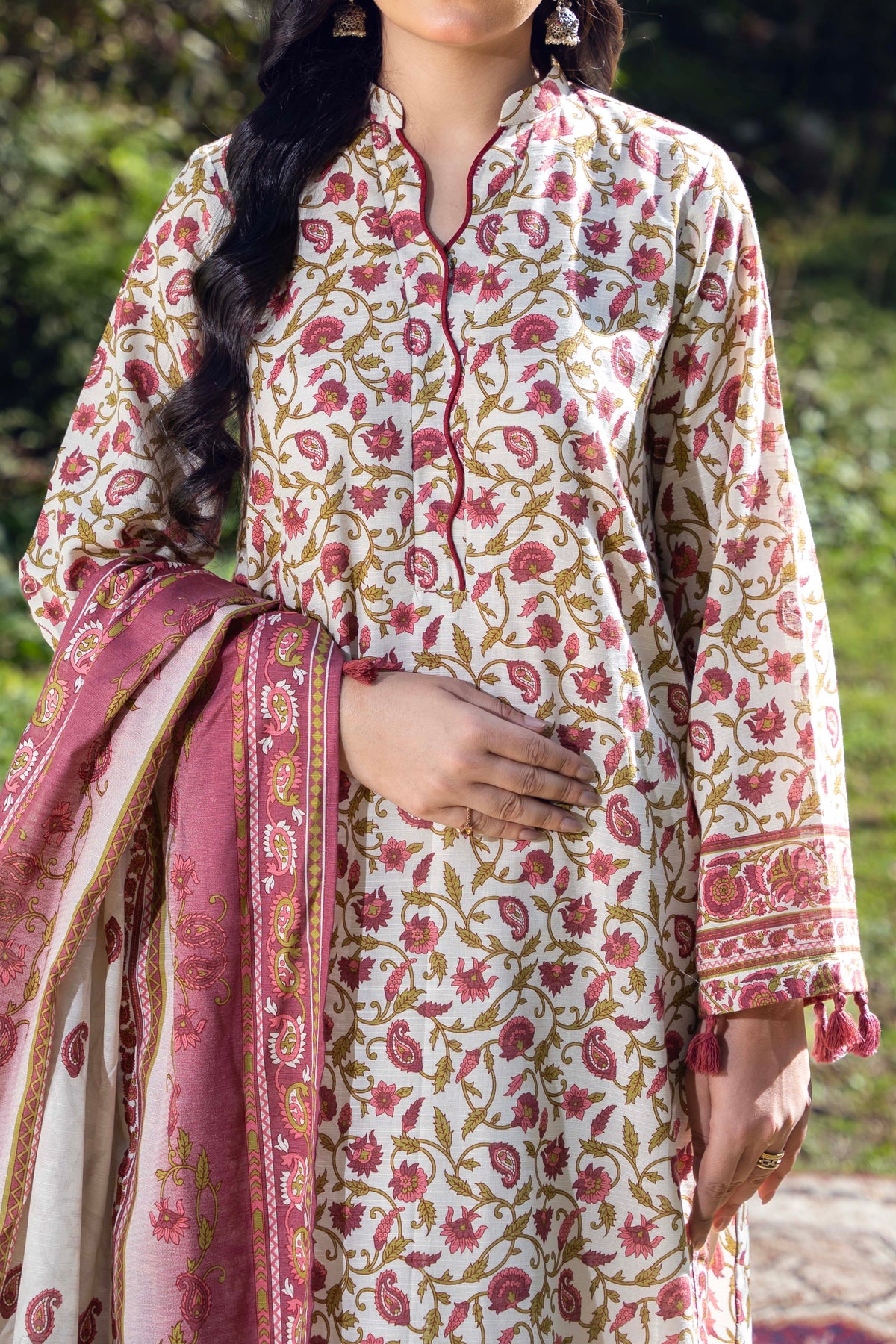 PAISLEY - Printed Unstitched Khaddar Suit (3 Piece) 3134
