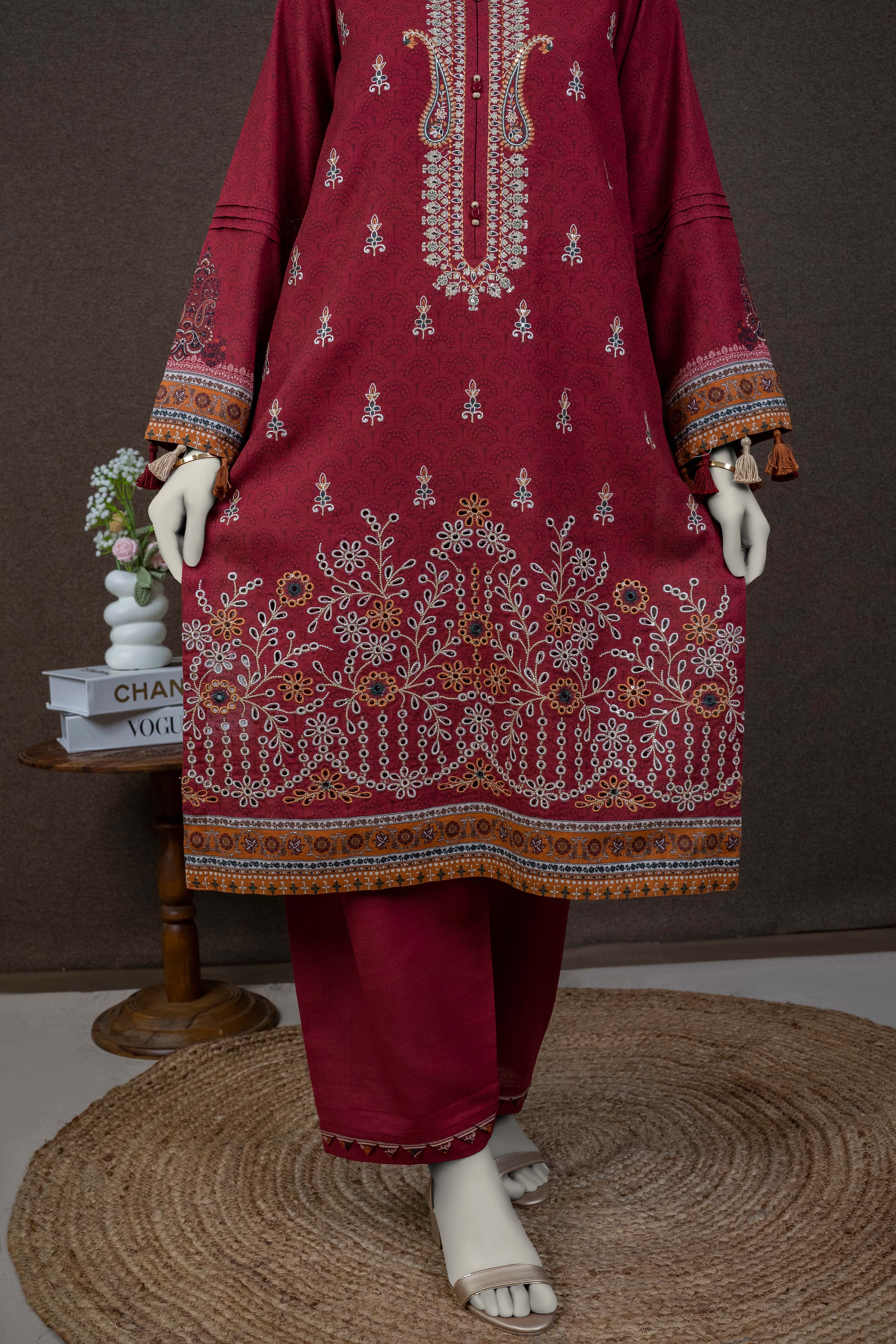 NUWE3121 Printed Embroidered Khaddar Suit - 3 Piece