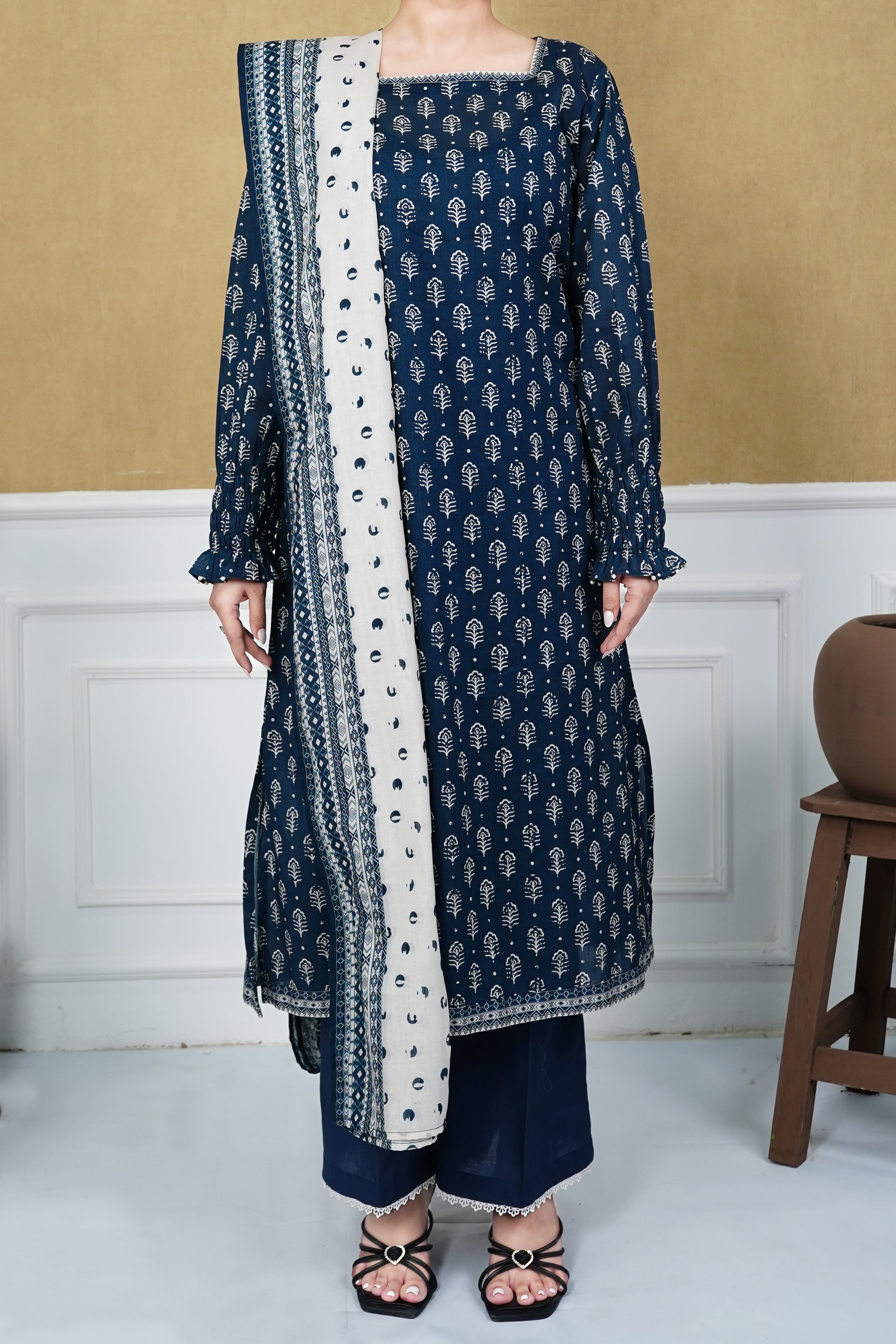 NUSL3213 Printed Lawn Suit - Unstitched 3Pc