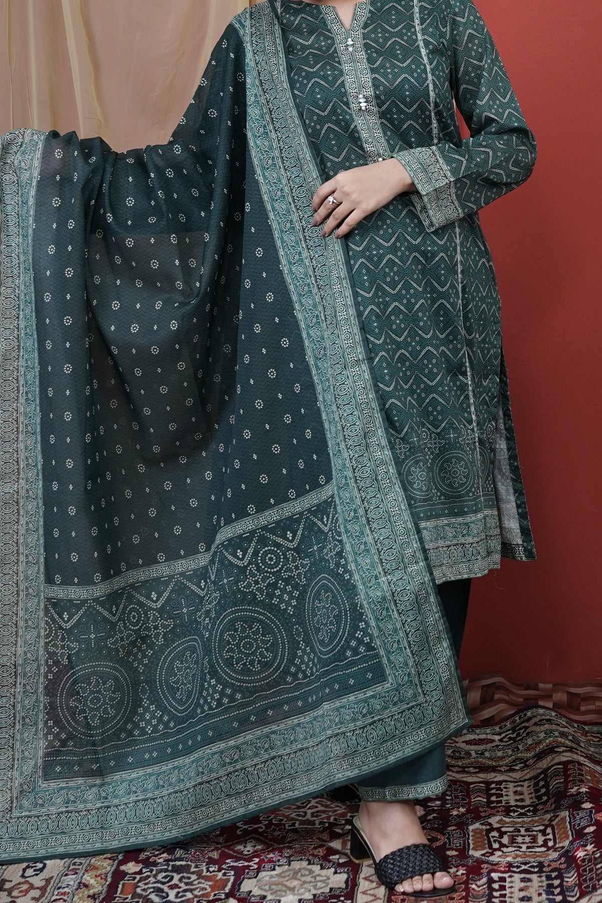 NUSL3250 Printed Lawn Suit - Unstitched 3Pc