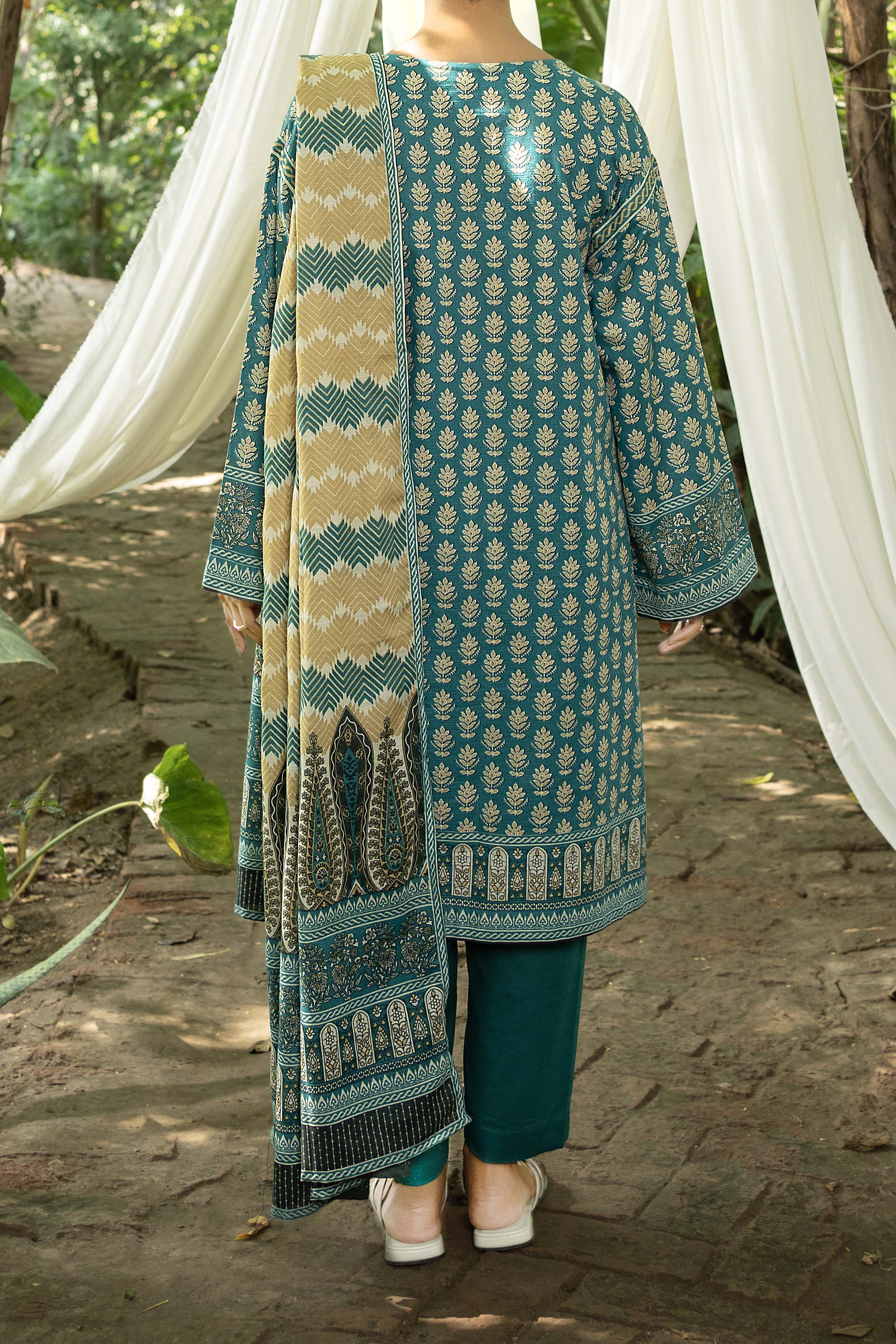 NPWK3042 - Printed Khaddar (Stitched 3Pc)