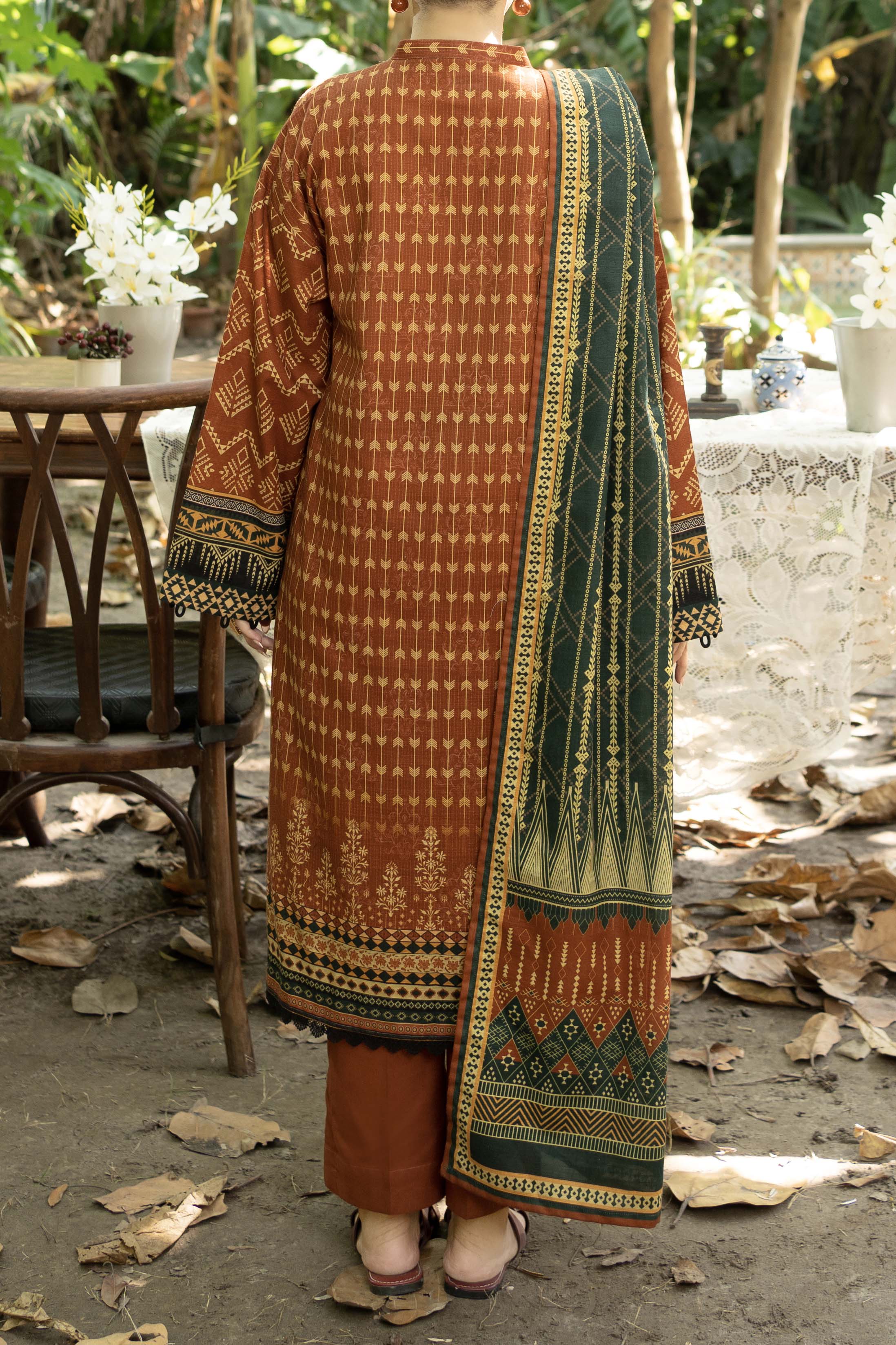 NUW3092 Digital Printed Khaddar Suit - 3 Piece