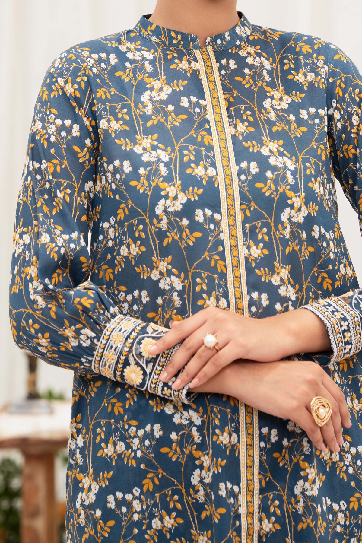 NPSE2093 Embroidered Lawn - Stitched 2 Pc