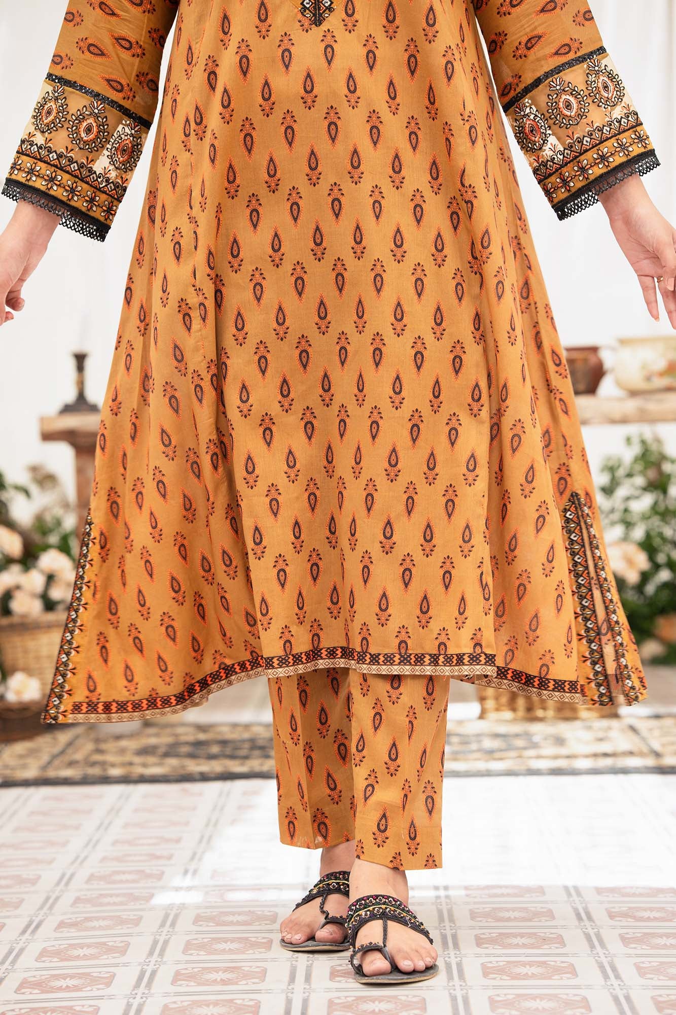 NPSE2091 Embroidered Lawn - Stitched 2 Pc