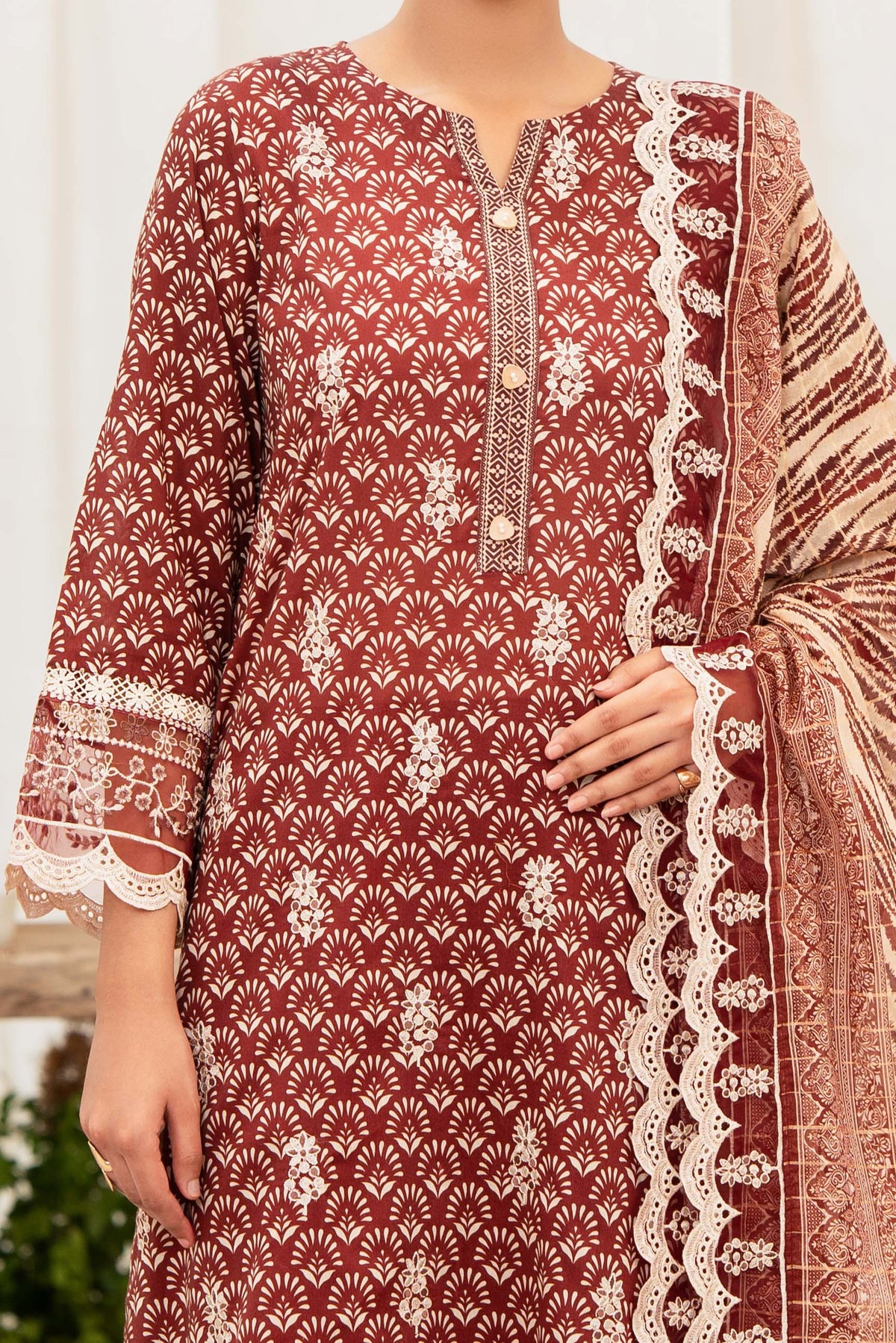 NUSE3315 Embroidered Lawn Suit - Unstitched 3Pc