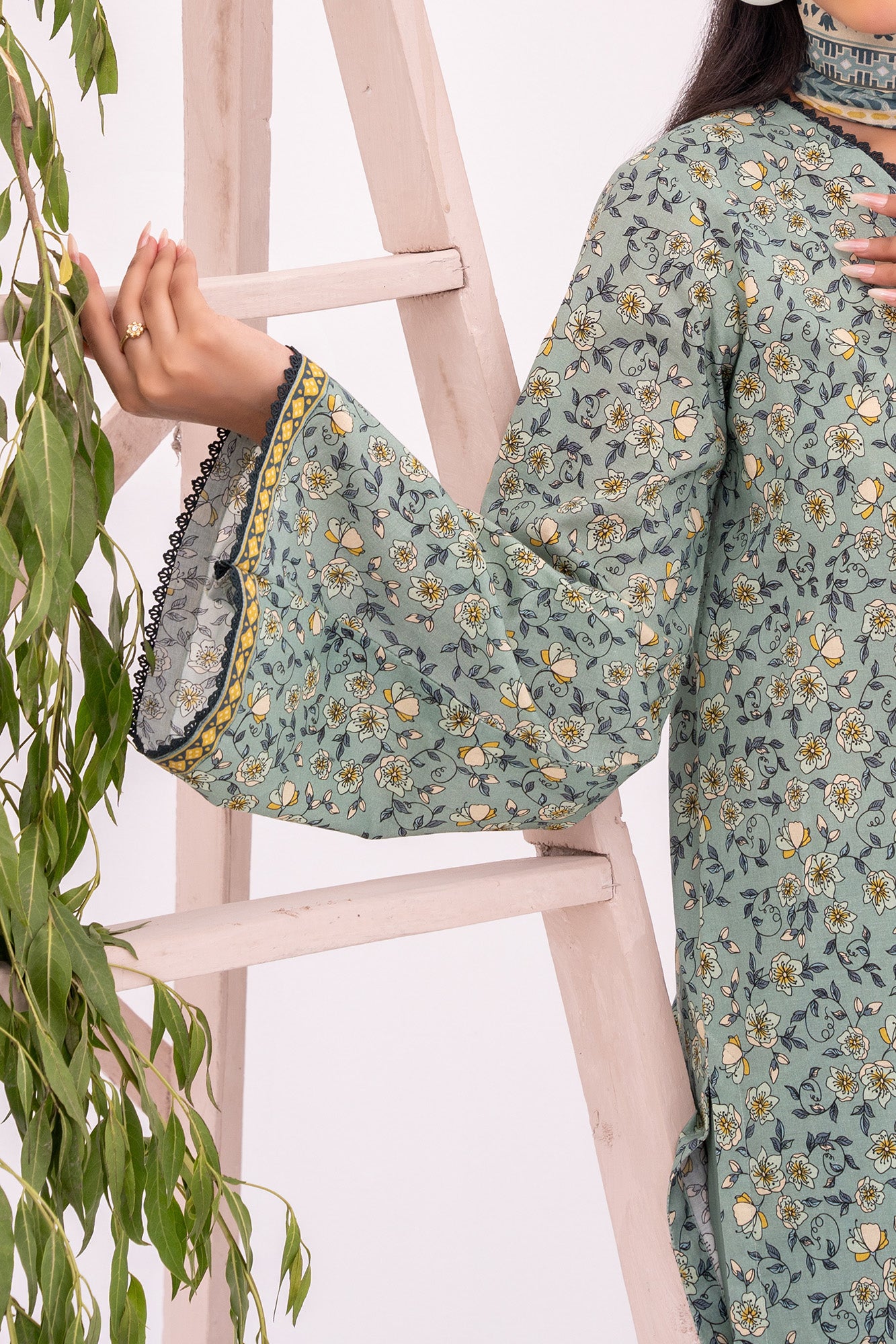 NUSL3348 Printed Cambric Suit - Unstitched 3Pc