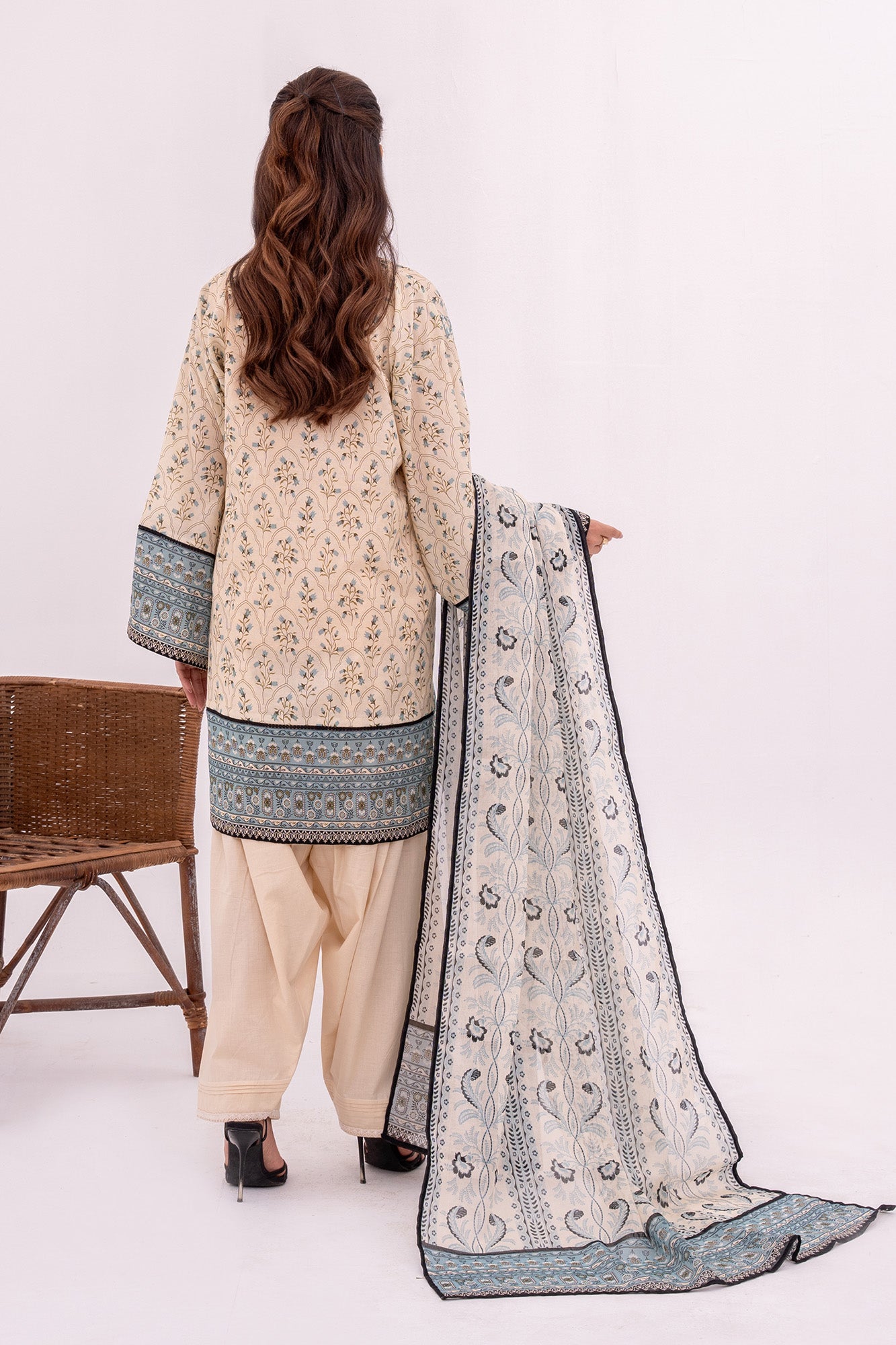NUSL3353 Printed Cambric Suit - Unstitched 3Pc