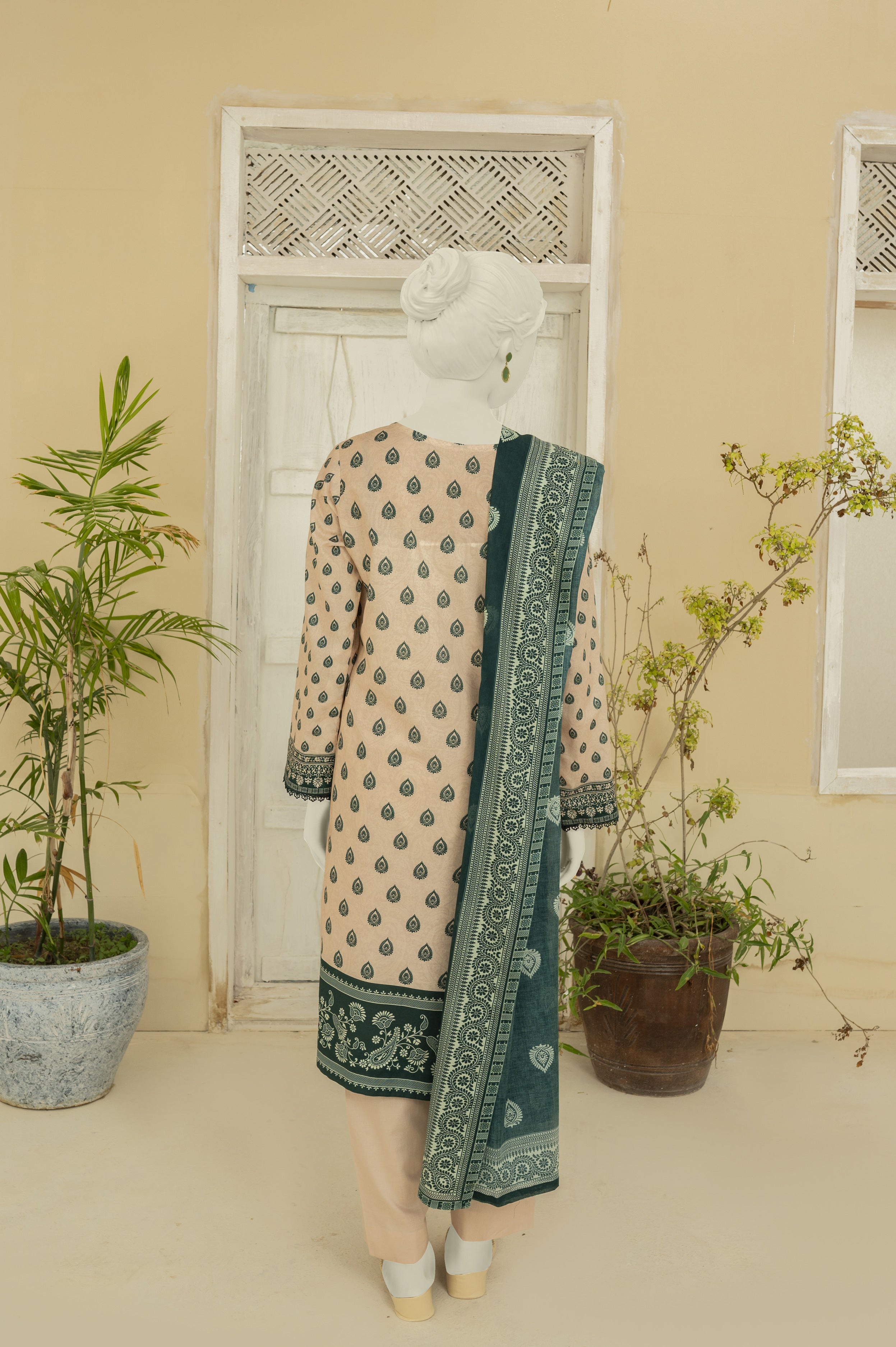 NUS3192 Digital Printed Lawn Suit - 3Pc