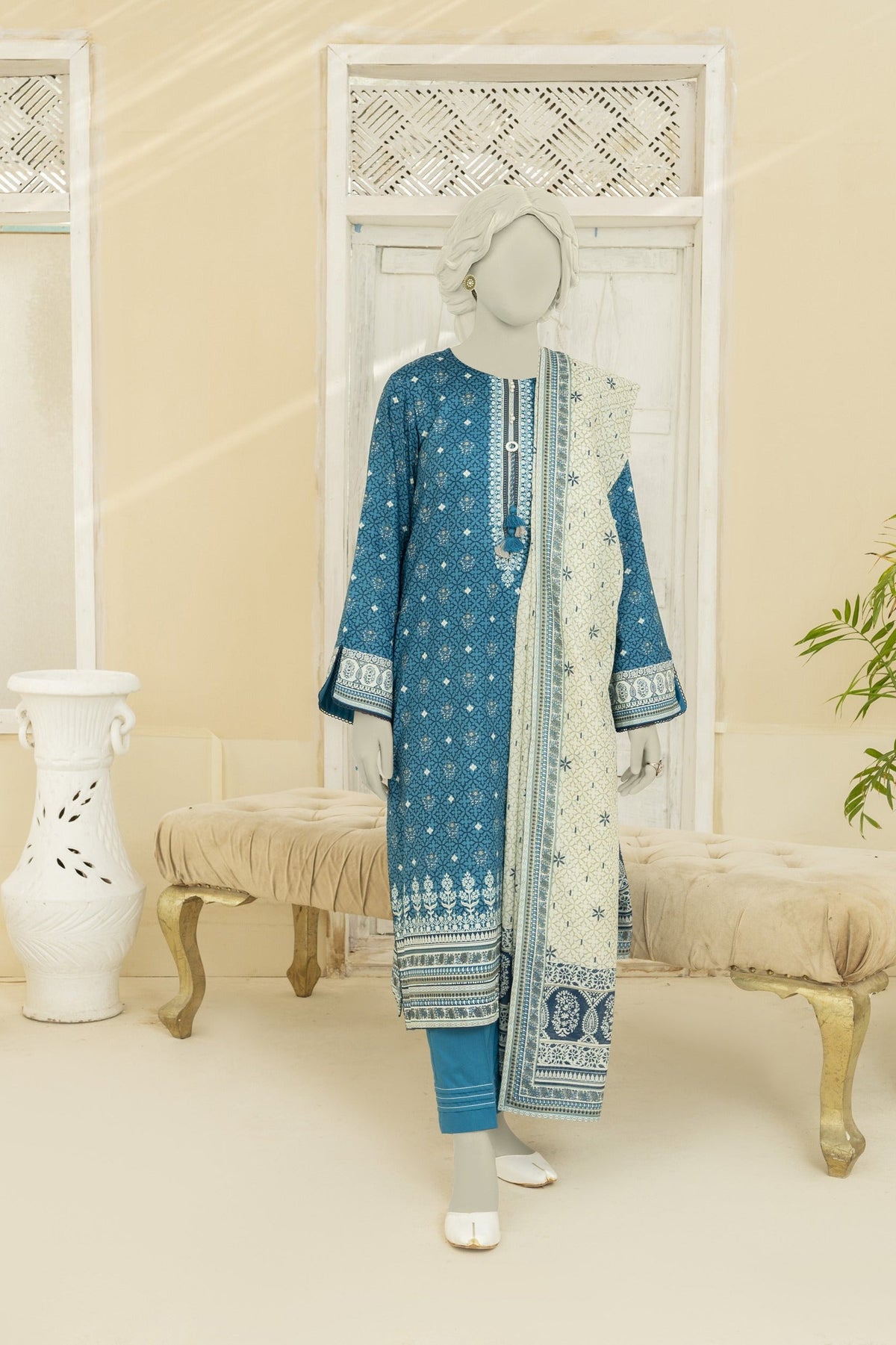 NUS3179 Digital Printed Lawn Suit - 3Pc