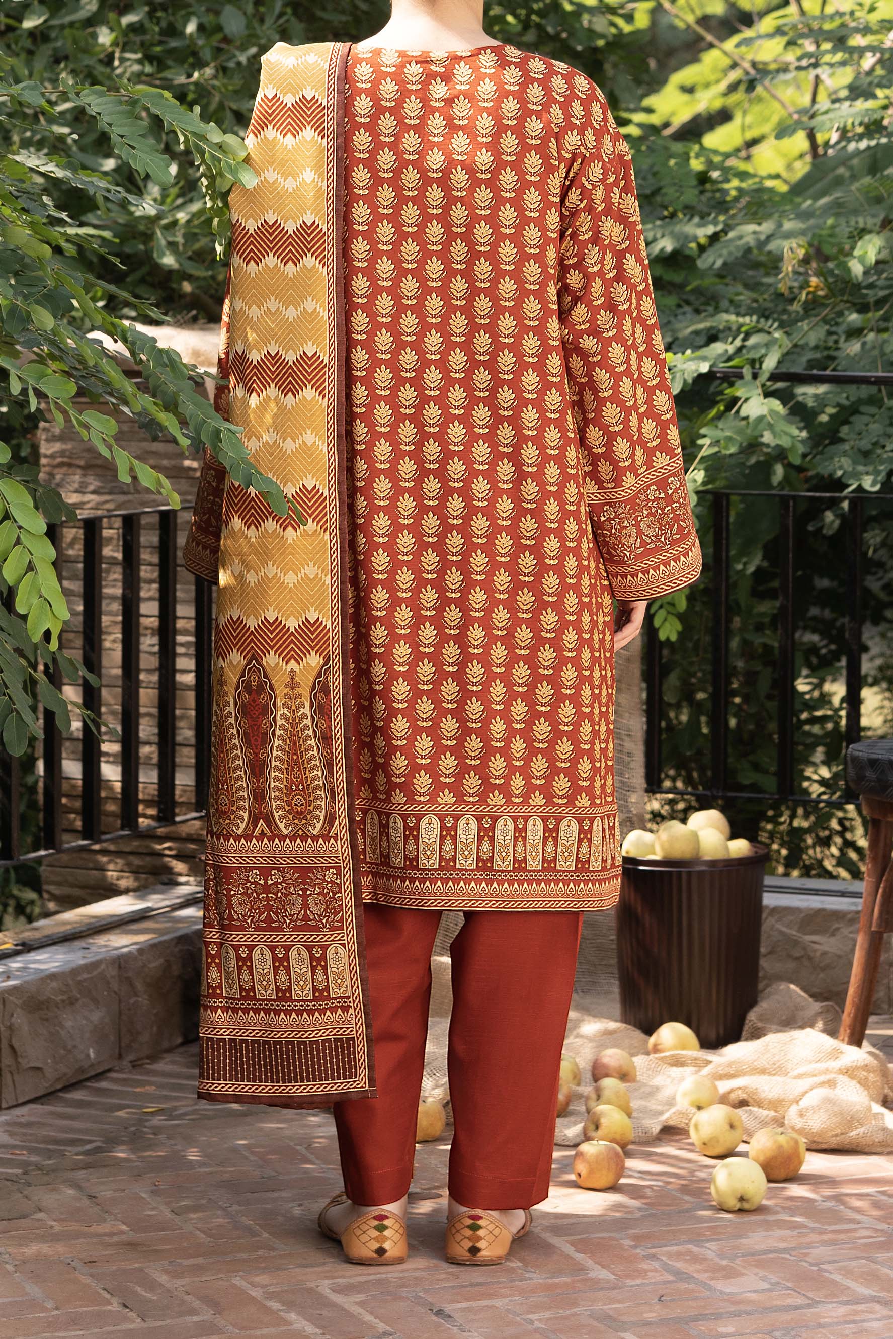 NPWK3044 - Printed Khaddar (Stitched 3Pc)