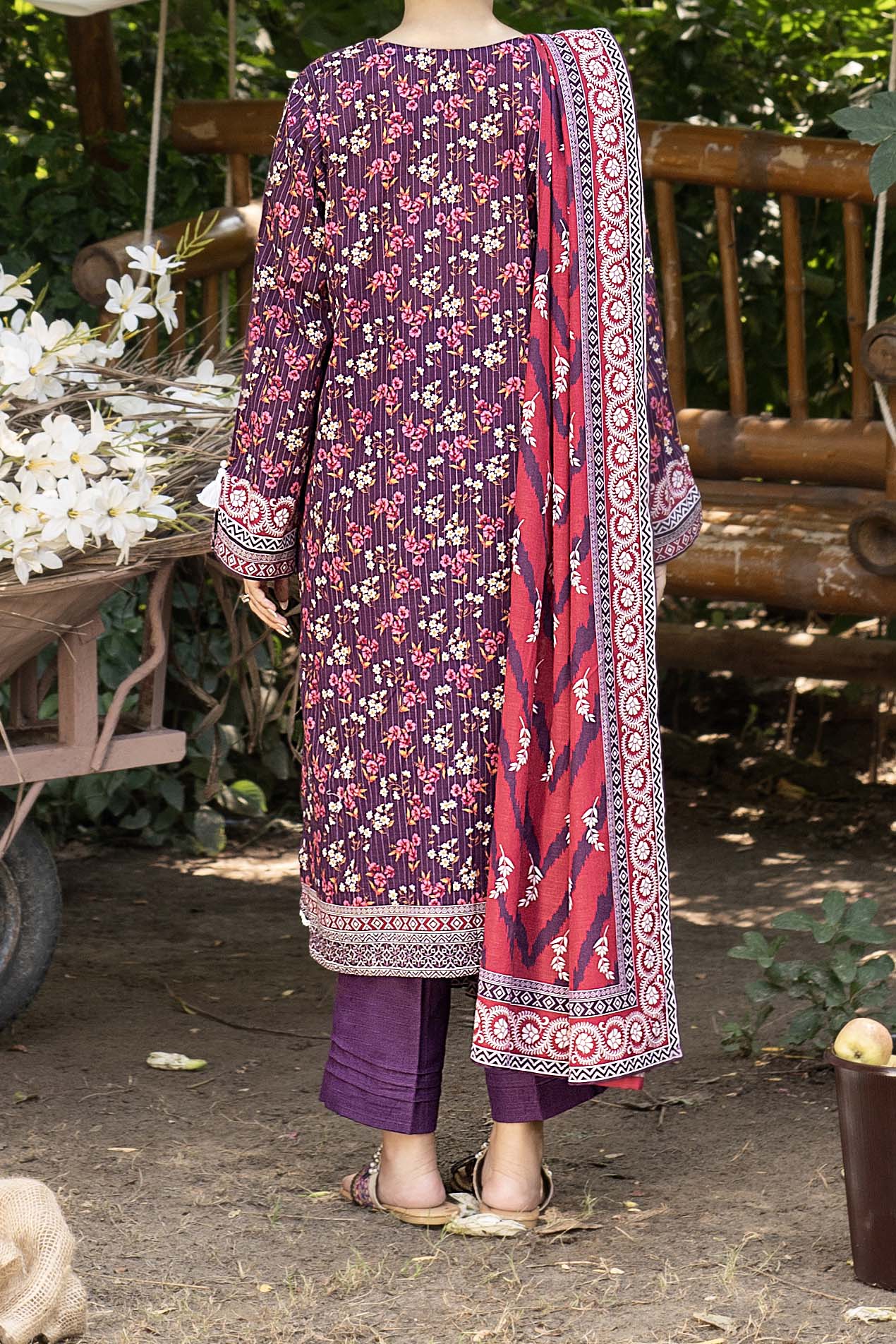 NUW3095 Digital Printed Khaddar Suit - 3 Piece