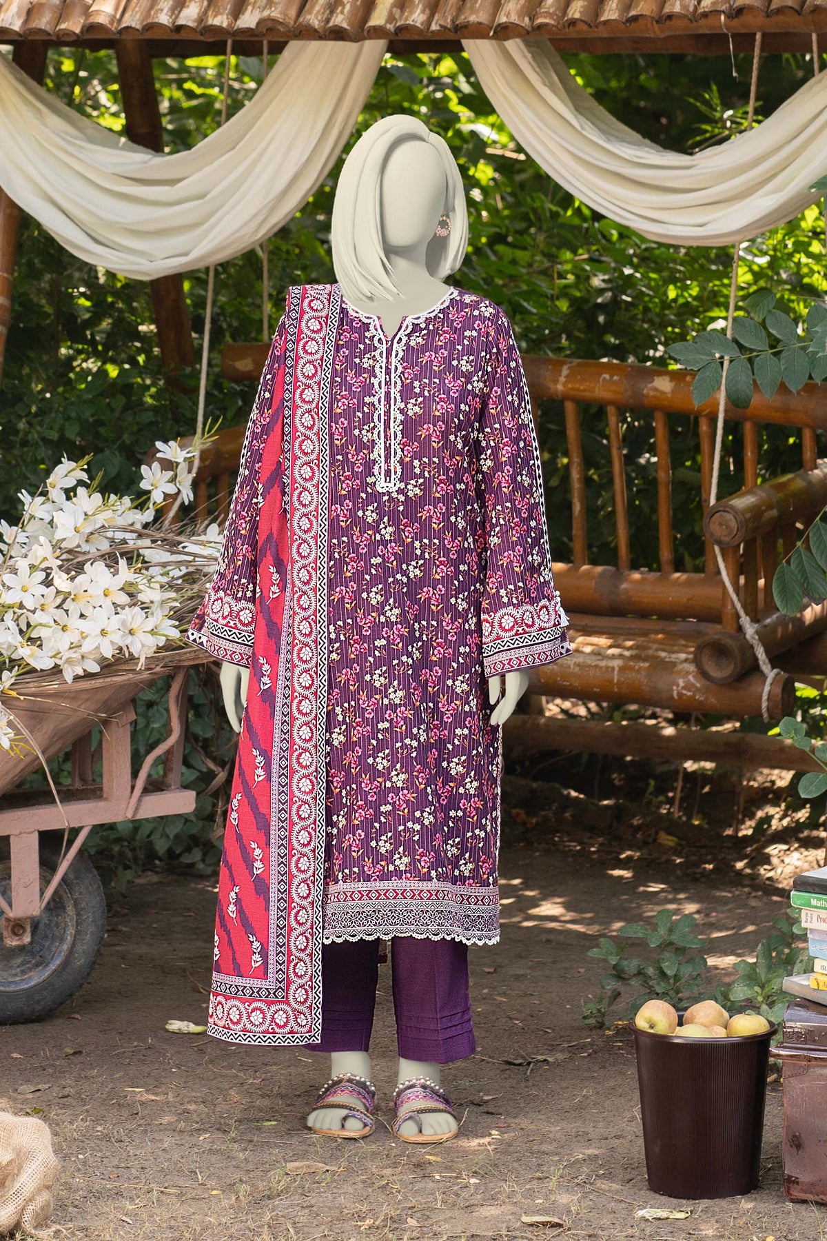 NUW3095 Digital Printed Khaddar Suit - 3 Piece