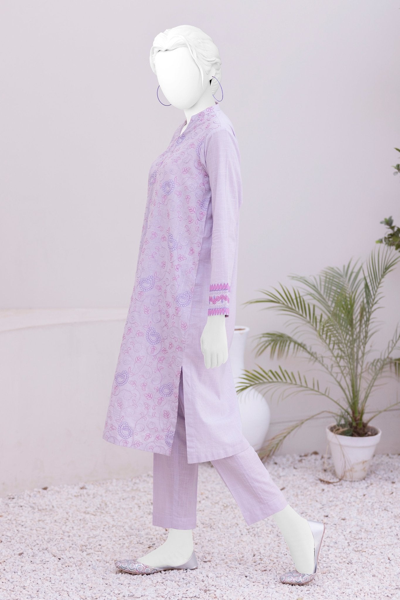 NPS2024 Lilac Embroidered Lawn 2Pc